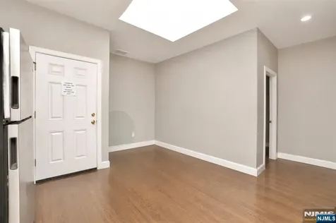 219 Sussex Avenue Newark NJ 07103