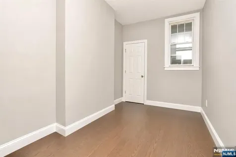 219 Sussex Avenue Newark NJ 07103