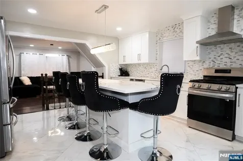 35 3rd Avenue Little Falls NJ 07424
