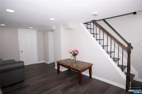 35 3rd Avenue Little Falls NJ 07424