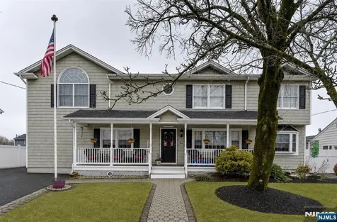 50 Winifred Drive Totowa NJ 07512