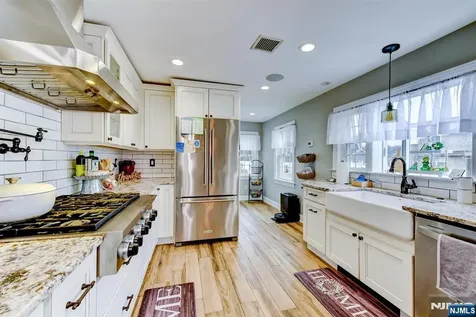 50 Winifred Drive Totowa NJ 07512