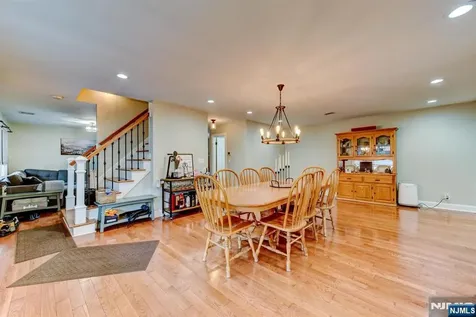 50 Winifred Drive Totowa NJ 07512