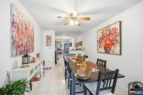 15 Orchard Street Bloomingdale NJ 07403
