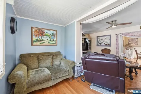 52 Harcourt Avenue Bergenfield NJ 07621