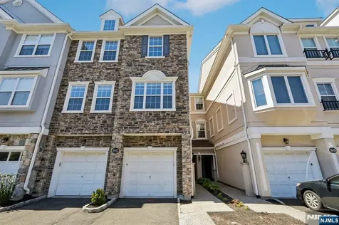 22 Devonshire Drive Clifton NJ 07013