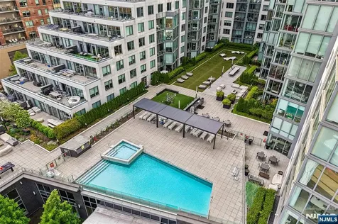 9 Ave At Port Imperial West New York NJ 07093
