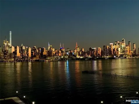 9 Ave At Port Imperial West New York NJ 07093