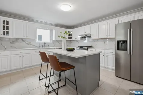 30 Witherspoon Street Nutley NJ 07424