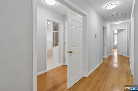 30 Witherspoon Street Nutley NJ 07424
