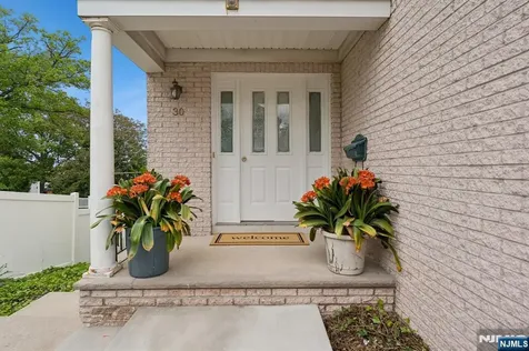 30 Witherspoon Street Nutley NJ 07424