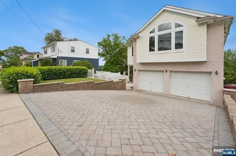 30 Witherspoon Street Nutley NJ 07424
