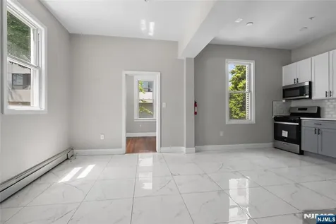 6119 Tyler Place West New York NJ 07093
