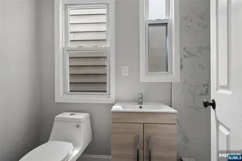 6119 Tyler Place West New York NJ 07093