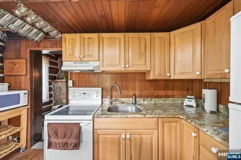 103 Cherry Ridge Road West Milford NJ 07421