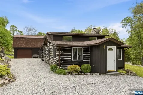 103 Cherry Ridge Road West Milford NJ 07421