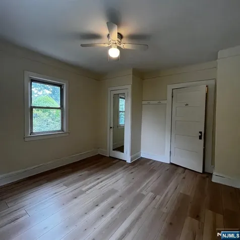 195 Pleasant Avenue Bergenfield NJ 07621