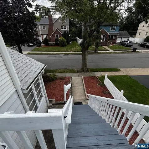 195 Pleasant Avenue Bergenfield NJ 07621
