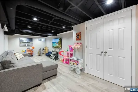 739 Lincoln Avenue Maywood NJ 07607