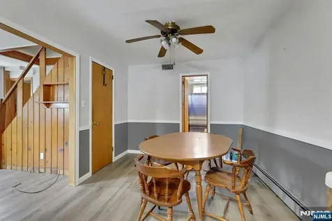 17 Butler Place Wanaque NJ 07420