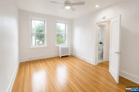 218 Broad Avenue Leonia NJ 07605