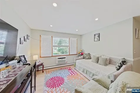 475 Elm Street Kearny NJ 07032