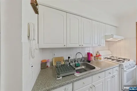 475 Elm Street Kearny NJ 07032