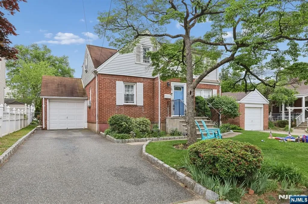 365 Grove Street New Milford NJ 07646