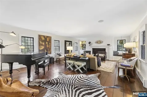 29 Gordon Road Essex Fells NJ 07021