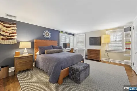 29 Gordon Road Essex Fells NJ 07021
