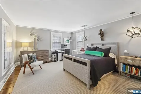 29 Gordon Road Essex Fells NJ 07021