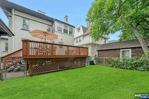 1016 Abbott Boulevard Fort Lee NJ 07024