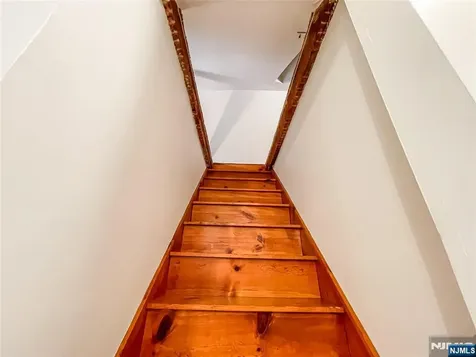 270 Macopin Road Bloomingdale NJ 07403