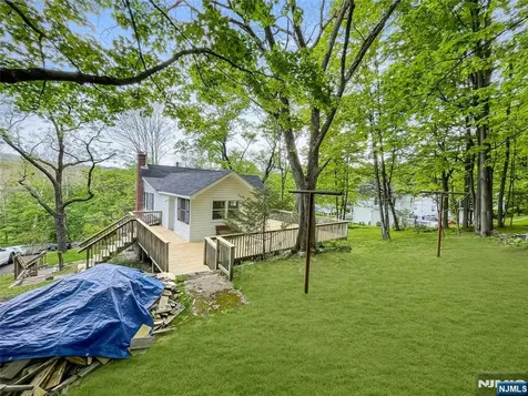 270 Macopin Road Bloomingdale NJ 07403