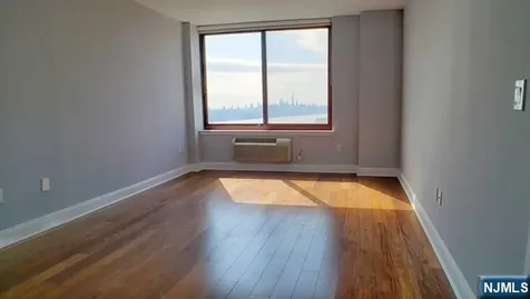 100 Old Palisade Road Fort Lee NJ 07024