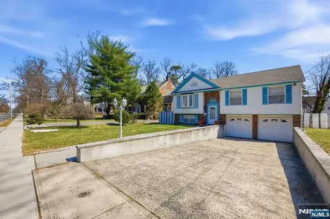 674 Berkeley Avenue Orange NJ 07050