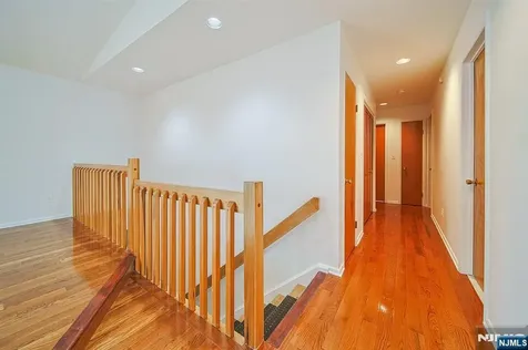 1437 John Street Fort Lee NJ 07024