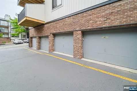 1437 John Street Fort Lee NJ 07024