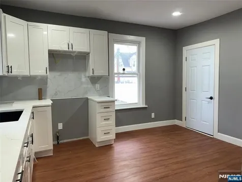 178 Berry Street Hackensack NJ 07601