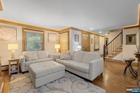 694 Sunset Road Teaneck NJ 07666