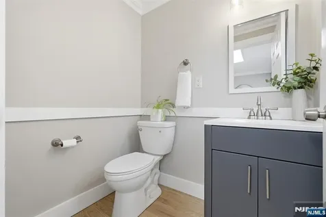 23 Center Avenue Little Falls NJ 07424