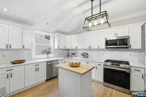 23 Center Avenue Little Falls NJ 07424