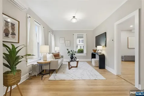 23 Center Avenue Little Falls NJ 07424