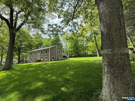 10 Monique Lane West Milford NJ 07480