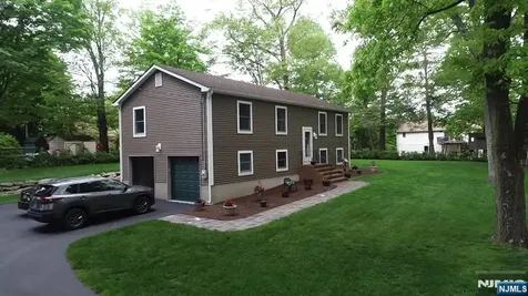 10 Monique Lane West Milford NJ 07480