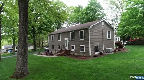 10 Monique Lane West Milford NJ 07480