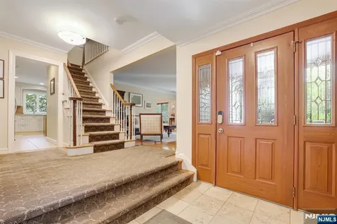 7 Pontiac Drive Wayne NJ 07470