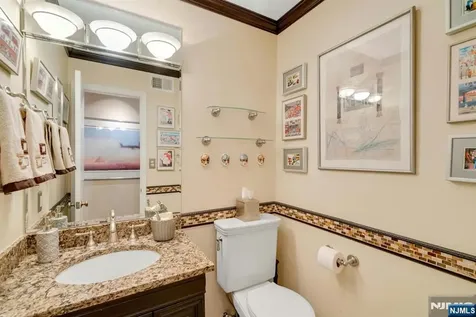42-09 Cosgrove Court Fair Lawn NJ 07410