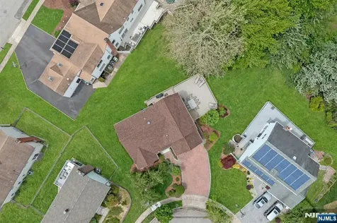 42-09 Cosgrove Court Fair Lawn NJ 07410
