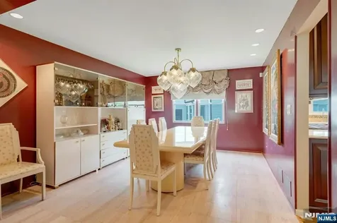 42-09 Cosgrove Court Fair Lawn NJ 07410